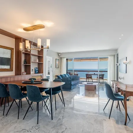Διαμέρισμα Adriana By Terry's Homes Waterfront Seaview