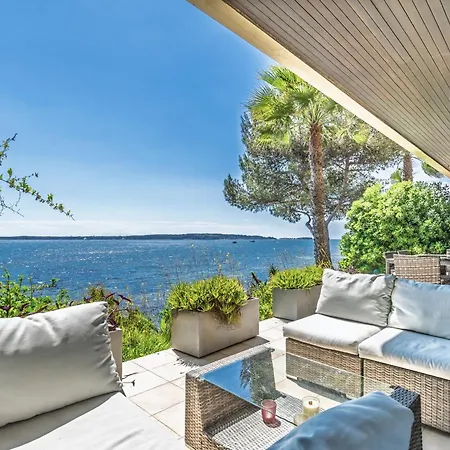 Διαμέρισμα Adriana By Terry's Homes Waterfront Seaview Κάννες