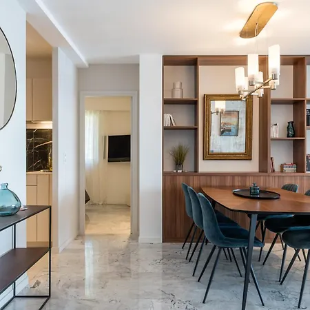 Adriana By Terry's Homes Waterfront Seaview * Cannes